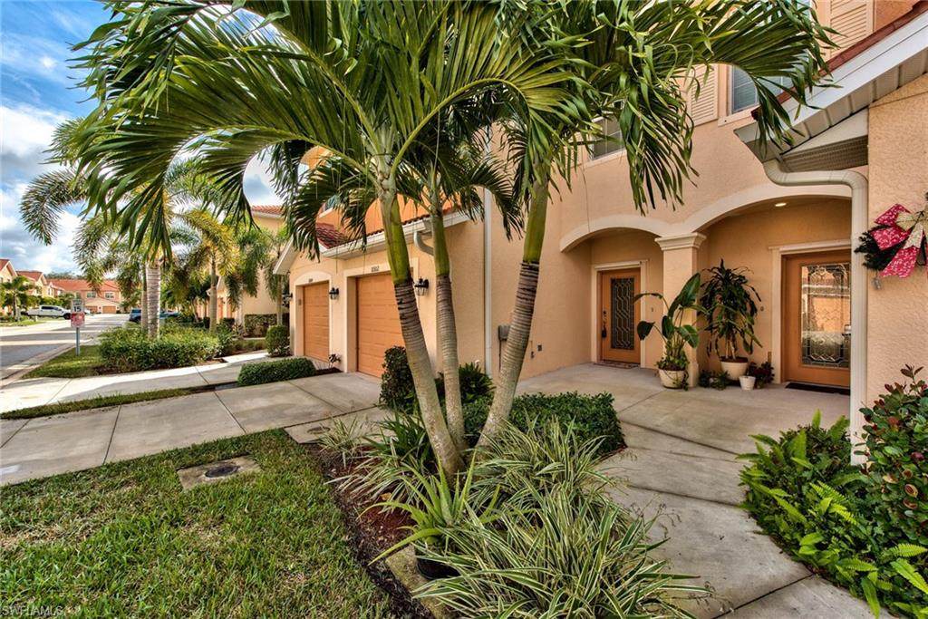 10102 Via Colomba Cir - Photo 1