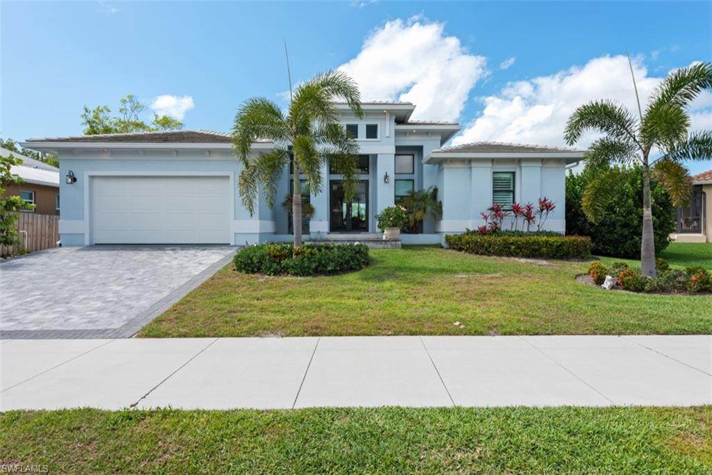 168 Greenview St - Photo 1