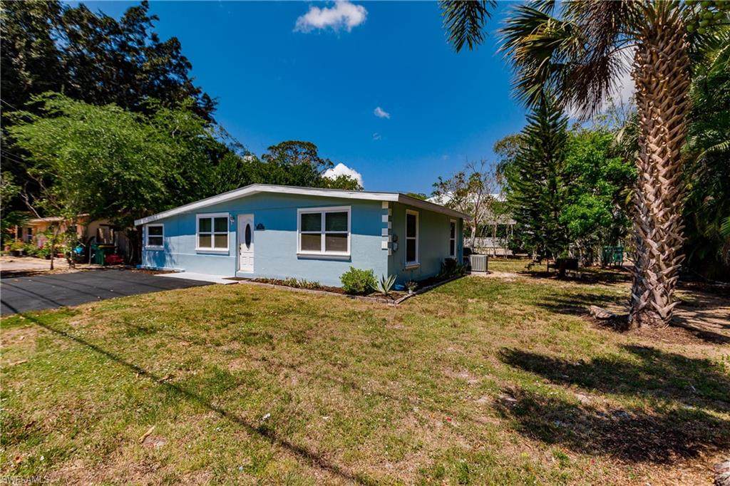 3123 Estey Ave - Photo 1