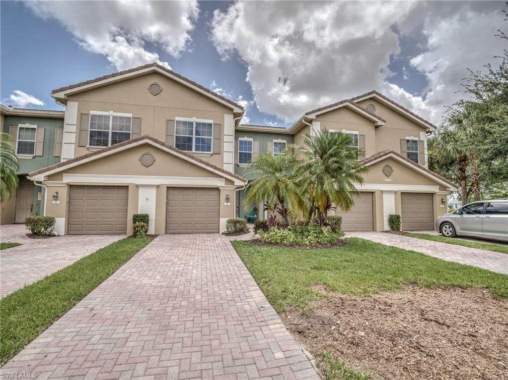 3240 Cottonwood Bend - Photo 1