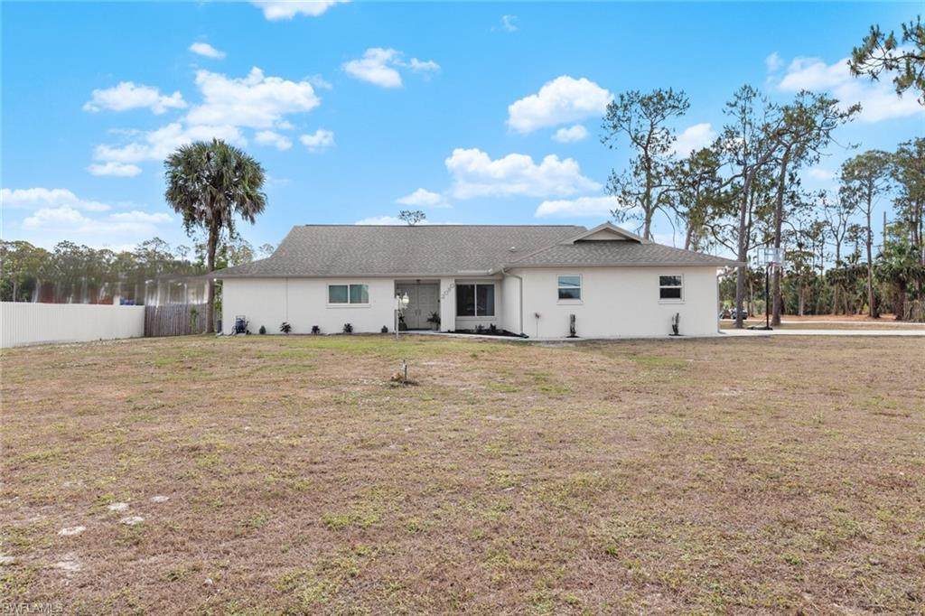 2080 39th St - Photo 1