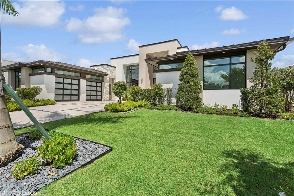 10411 Via Parma Way - Photo 1