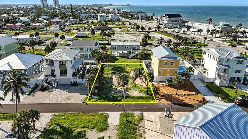 130 Mid Island Dr - Photo 1
