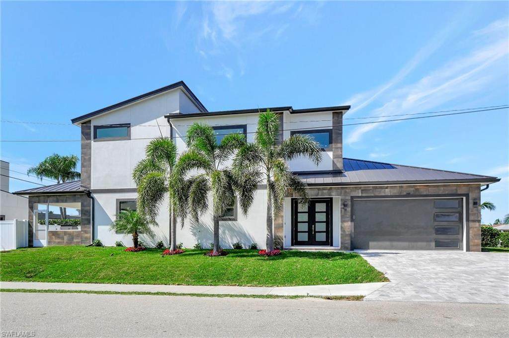 596 97th Ave - Photo 1
