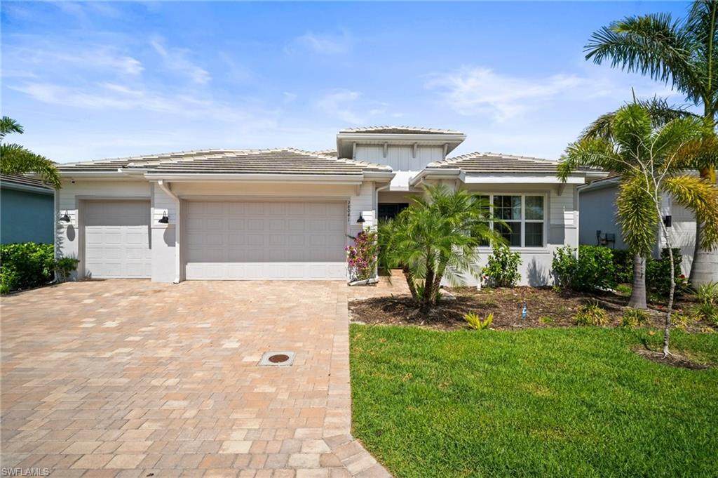 28041 Captiva Shell Loop - Photo 1