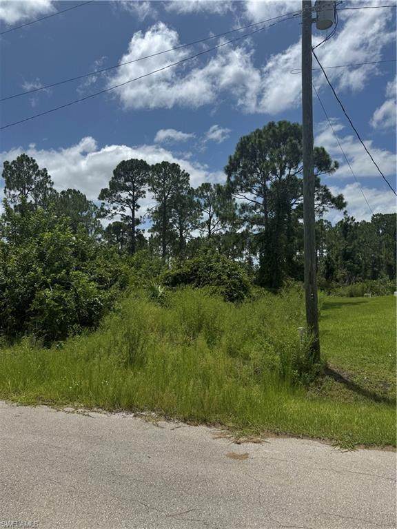 3315 70th St - Photo 1