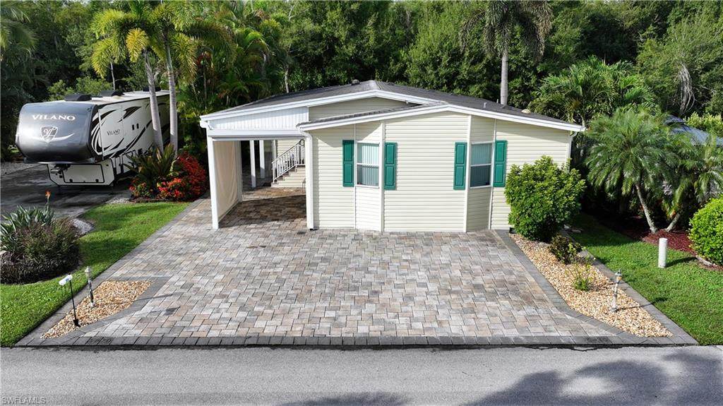 5870 Burrwood Ct - Photo 1