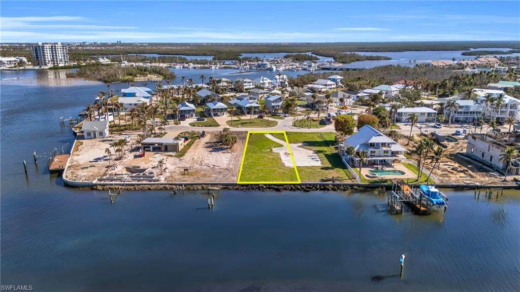 922 San Carlos Dr - Photo 1