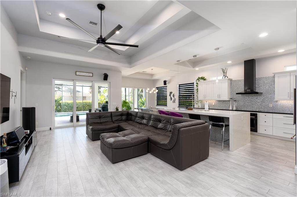 198 2nd St - Photo 1