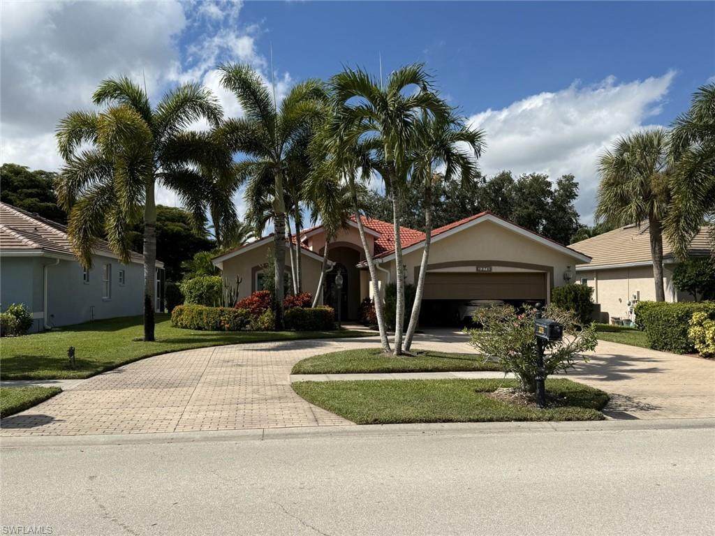 2276 Heritage Greens Dr - Photo 1