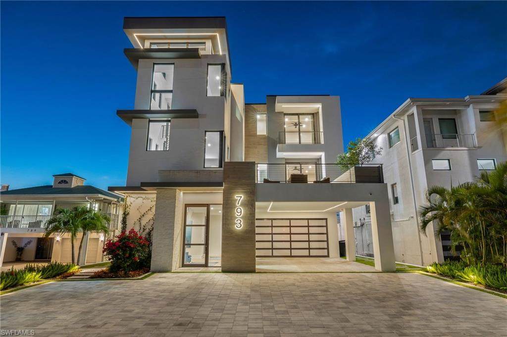 793 San Carlos Dr - Photo 1