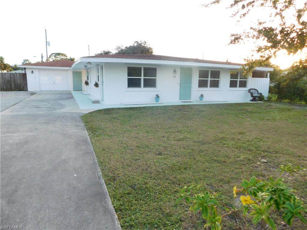 74 7th St - Photo 1