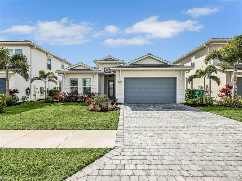 9252 Cayman Dr - Photo 1