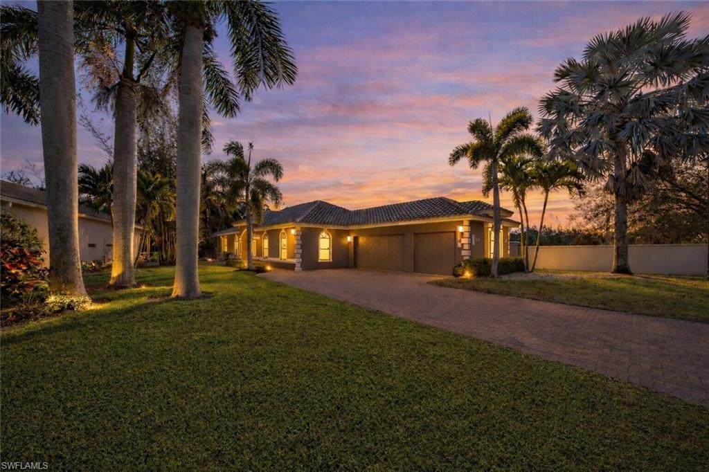 9701 Springlake Cir - Photo 1
