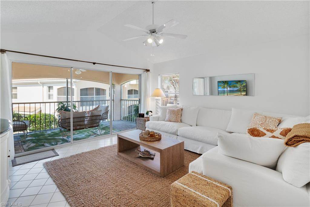 1044 Woodshire Ln - Photo 1