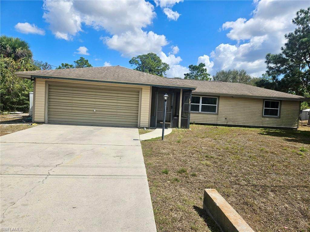 808 Greenwood Ave - Photo 1