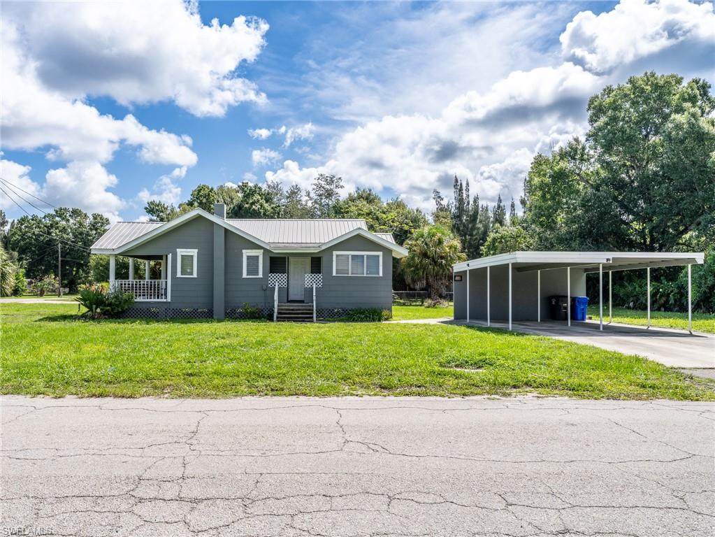 3802 Seminole Ave - Photo 1