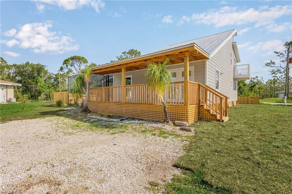 23404 Patera Ave - Photo 1