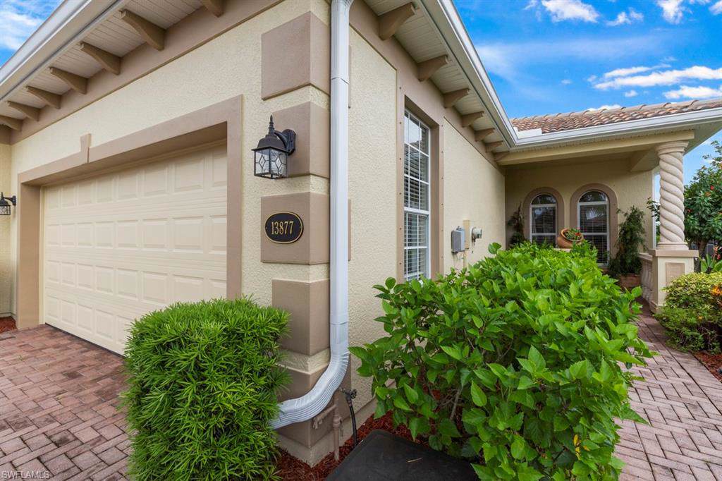 13877 Cleto Dr - Photo 1