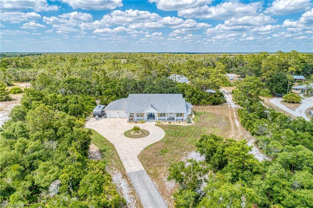 16180 Forest Glen Ct - Photo 1