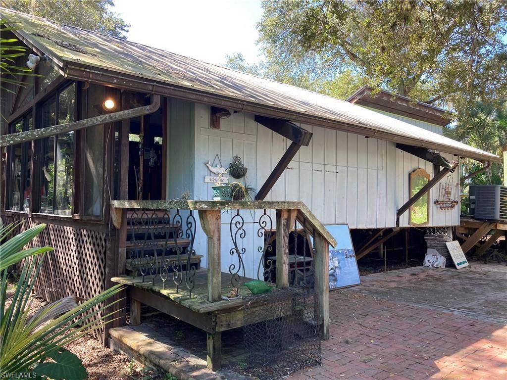 11735 Dean St - Photo 1