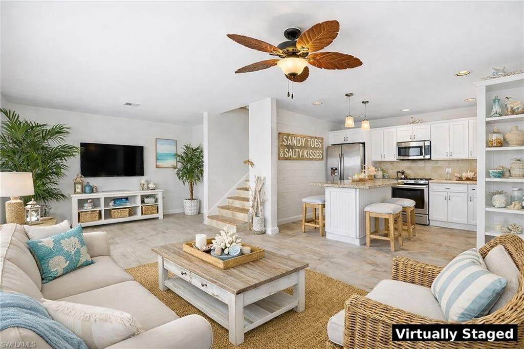 850 Oak St - Photo 1