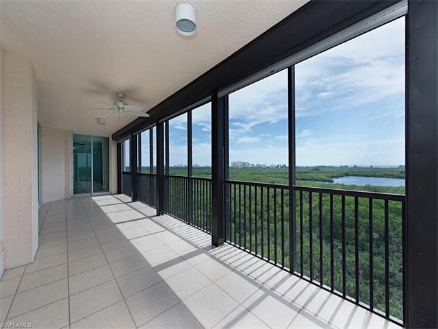 445 Cove Tower Dr #1004, NAPLES, FL 34110 (#216051663) :: Homes and Land Brokers, Inc