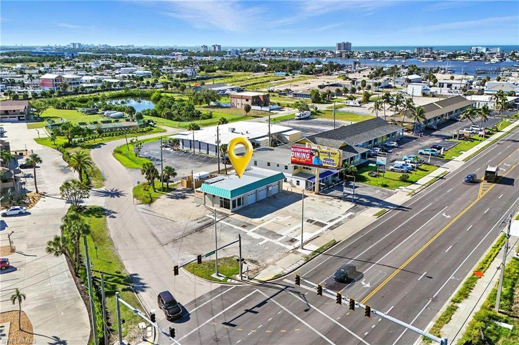 19003 San Carlos Blvd - Photo 1