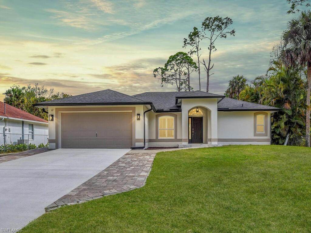 6070 Lancewood Way - Photo 1