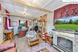 931,935 Don Bare Road - Photo 24