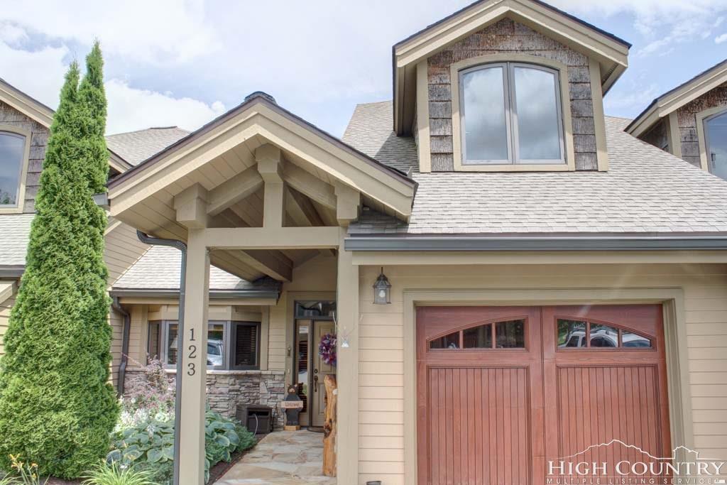 123 Bear Cub Lane - Photo 1