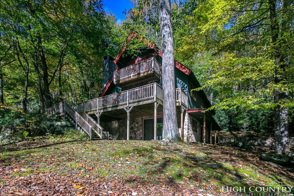 122 Tweetsie Lane - Photo 1
