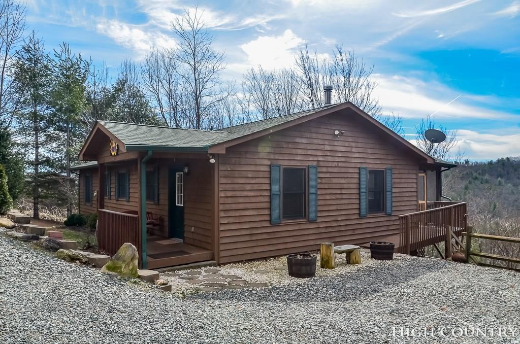 323 High Knolls Lane - Photo 1