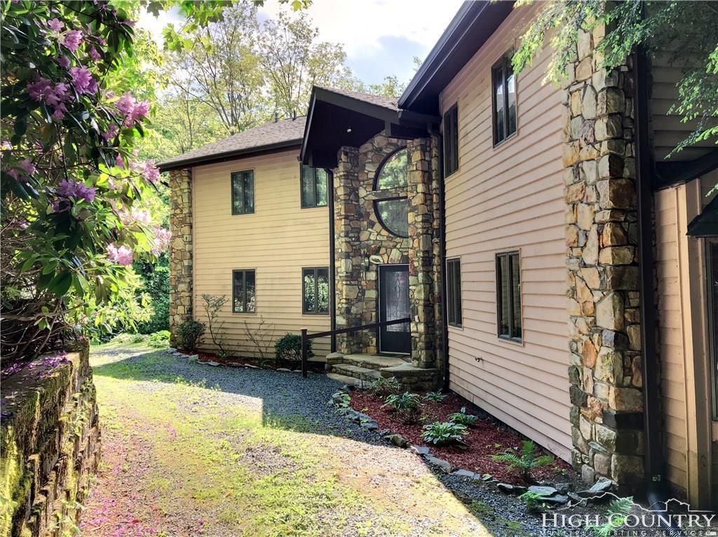 526 Buckeye Lane - Photo 1