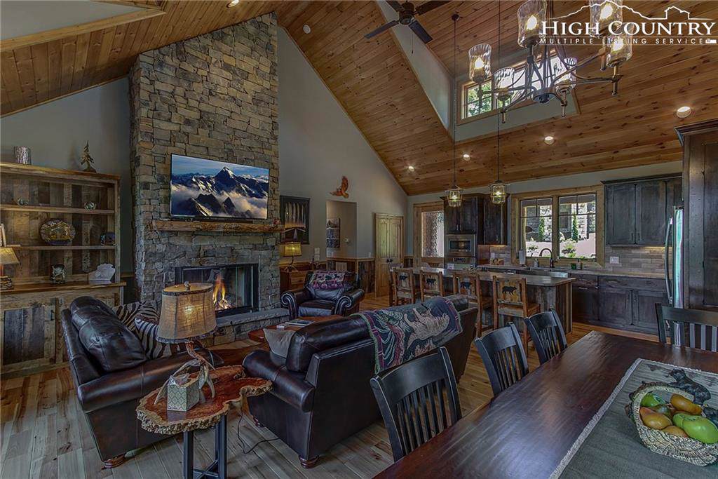 30 Eagle Village Circle - Photo 1
