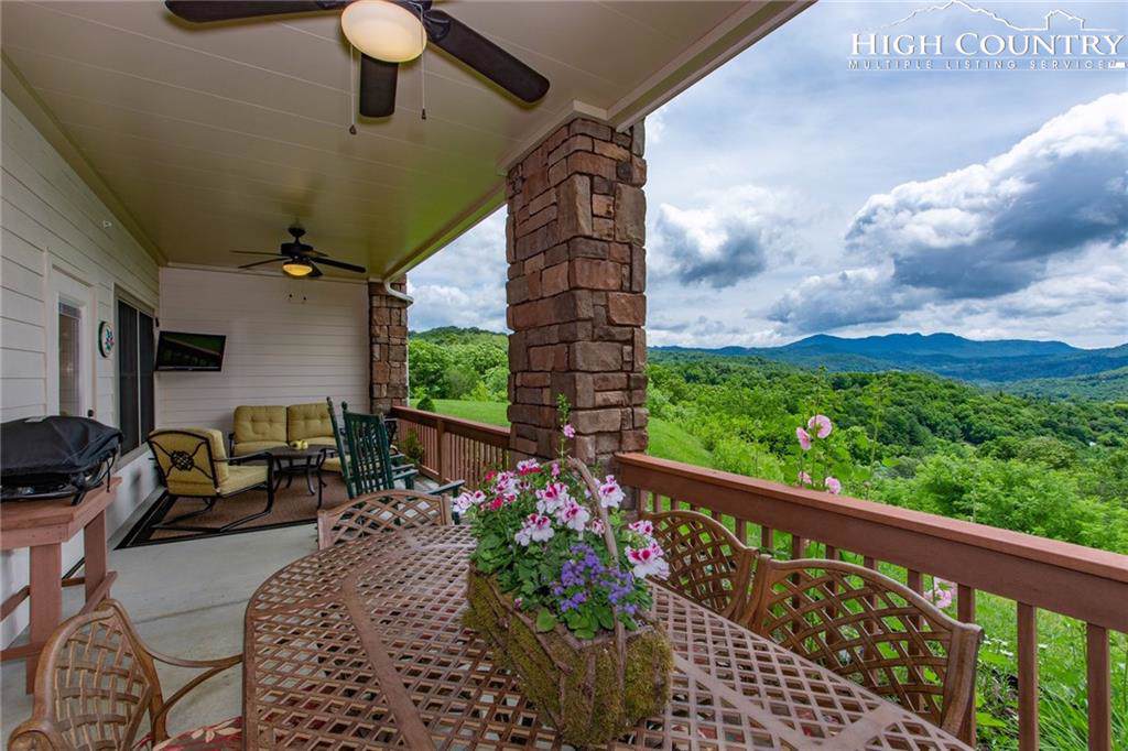 317 Penny Lane - Photo 1