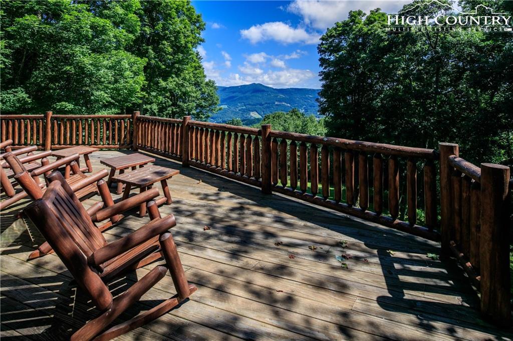 324 Sugar View Trail - Photo 1