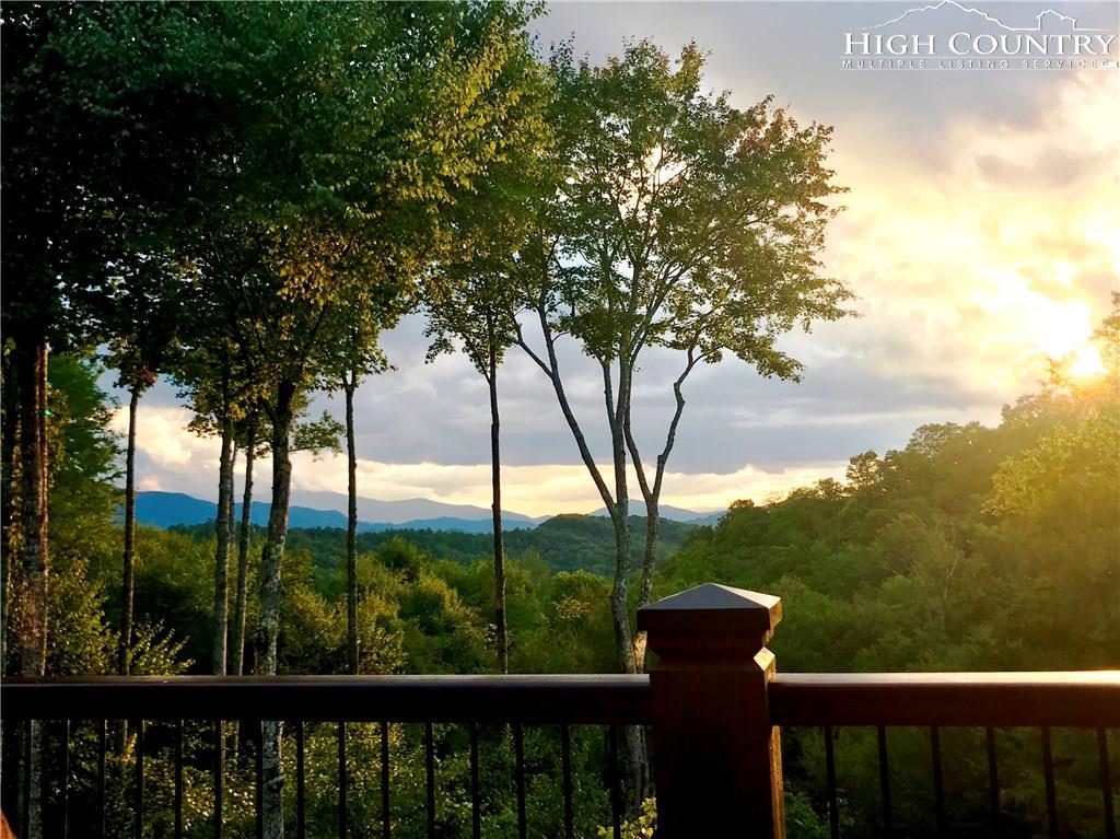 903 Falls Creek Parkway - Photo 1
