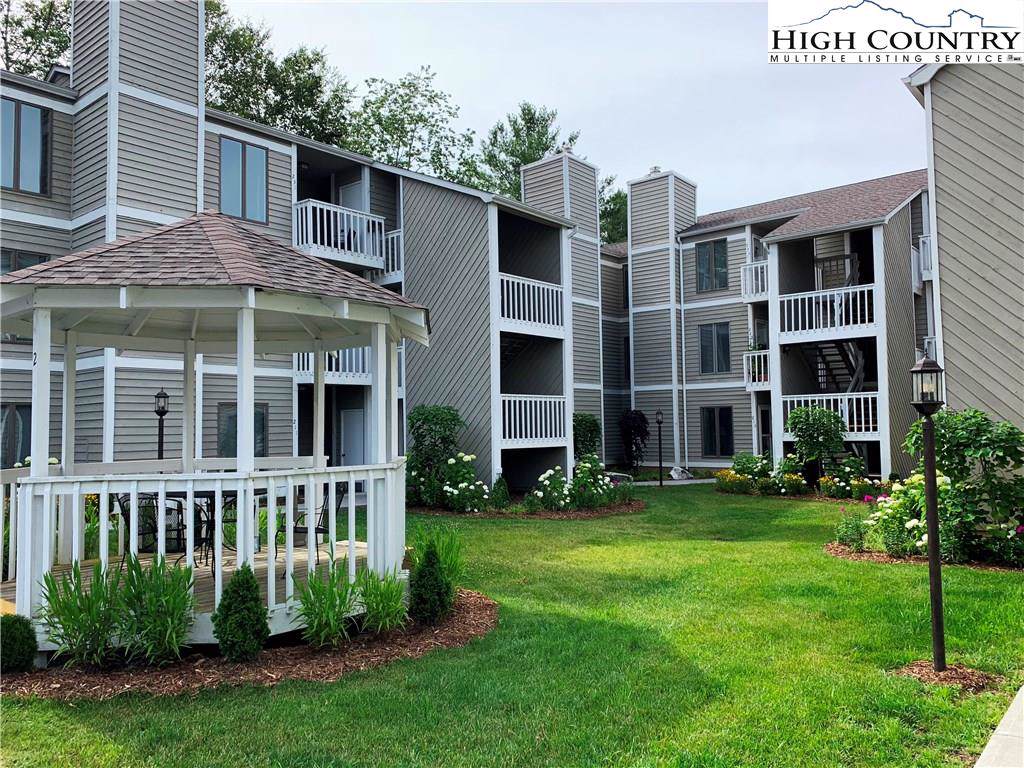 148 Royal Oaks Drive - Photo 1