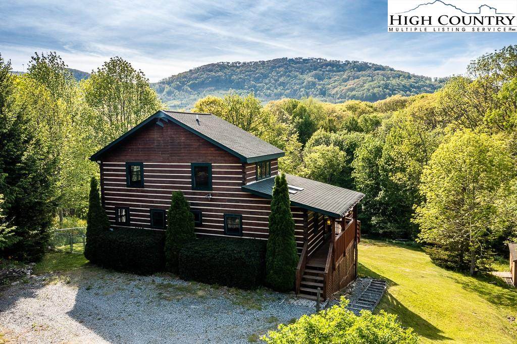 369 Camelot Drive - Photo 1