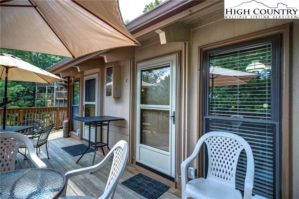 107 Beechwood Lane - Photo 1