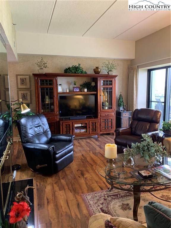 303 Sugar Top Drive - Photo 1