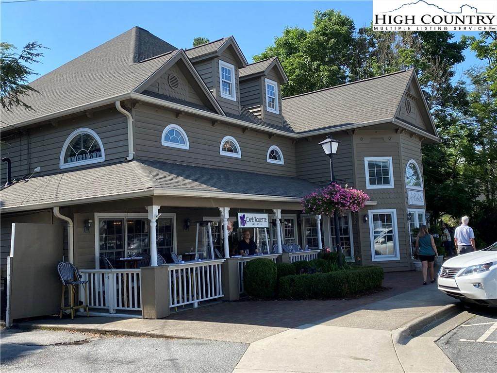 1132 Main Street - Photo 1