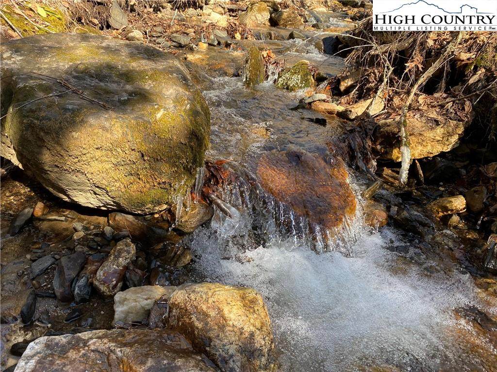 000 Gusher Knob Road - Photo 1