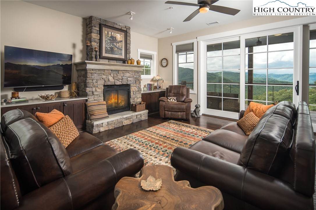 198 Ramblestone Terrace - Photo 1