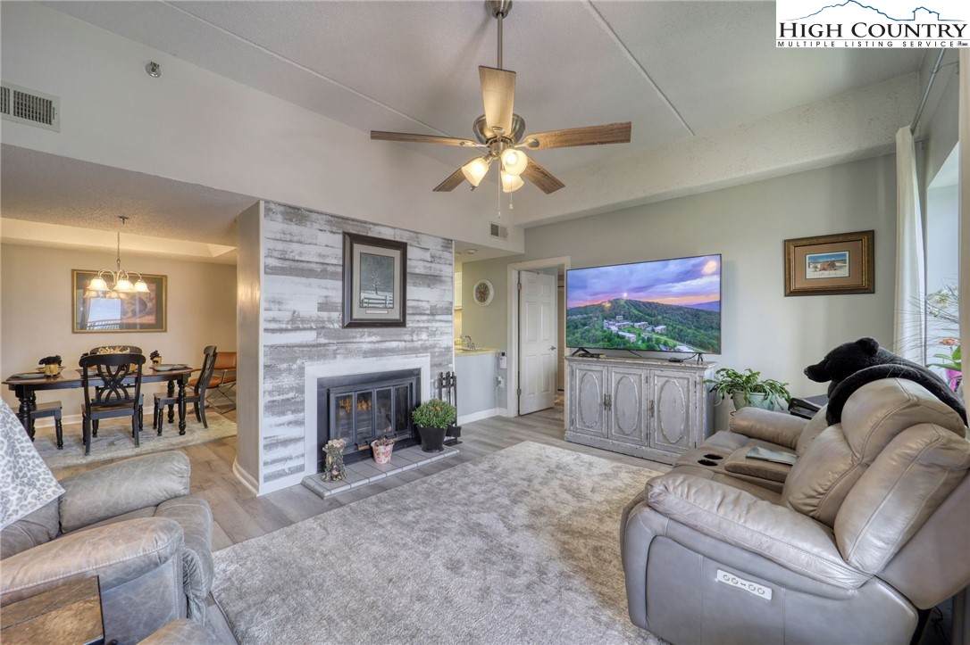 303 Sugar Top Drive - Photo 1