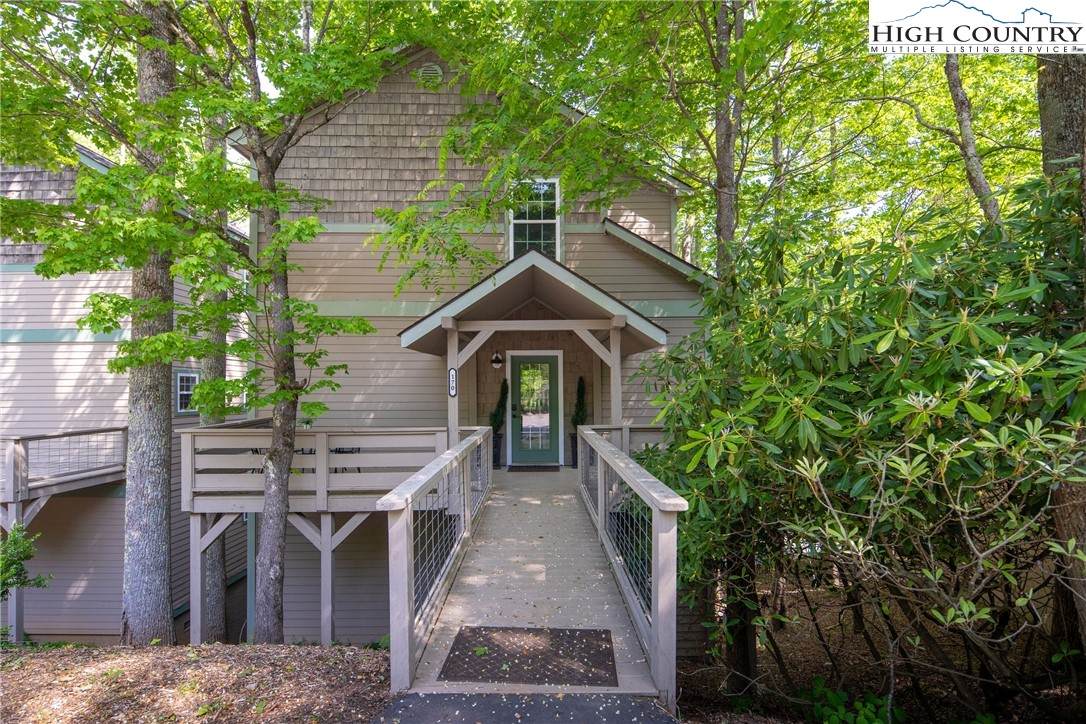 170 Inn At Crestwood Drive - Photo 1