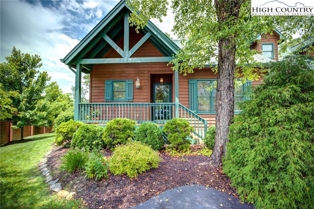 101 Clary Ct - Photo 1