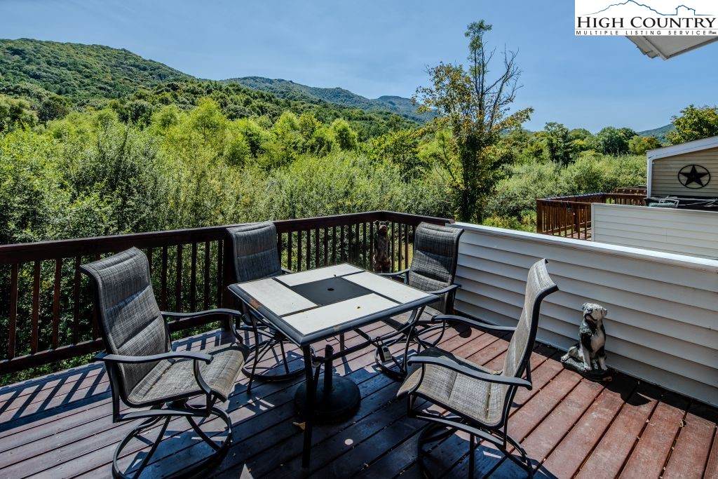 10543 Nc Highway 105 S Highway - Photo 1