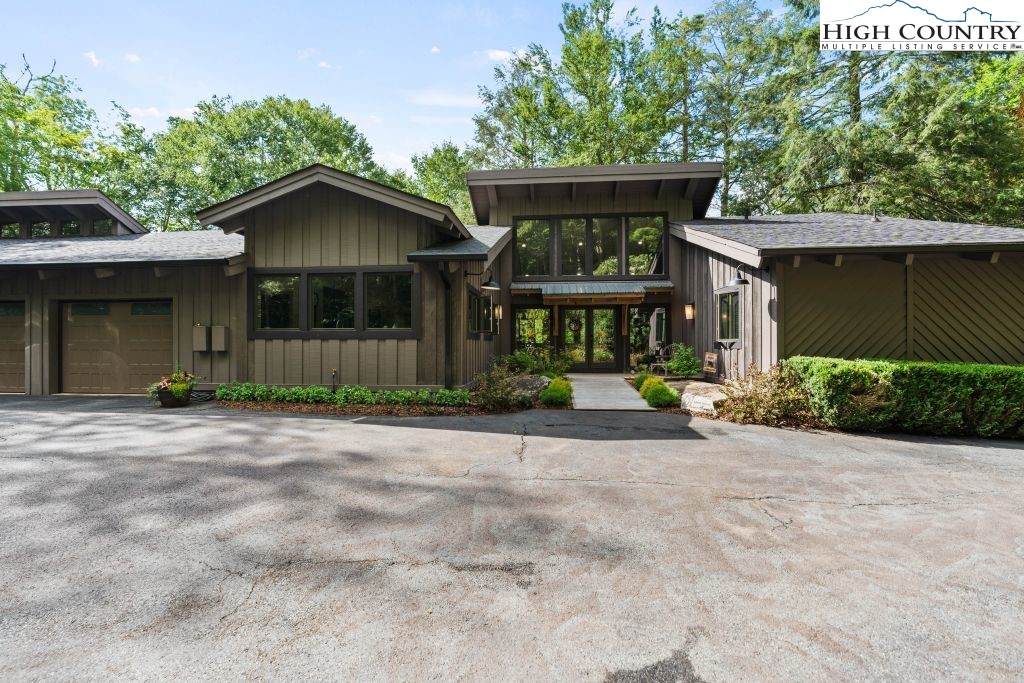 1325 Golf Course Road - Photo 1